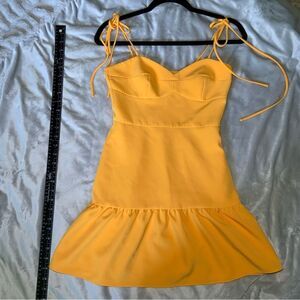 Sz 0 Gianni Bini Yellow Mini Dress
